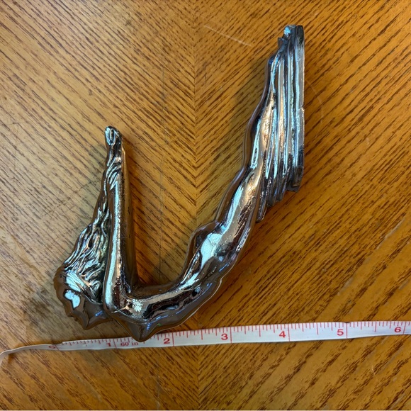 Flying Lady Hood Ornament - Picture 4 of 5